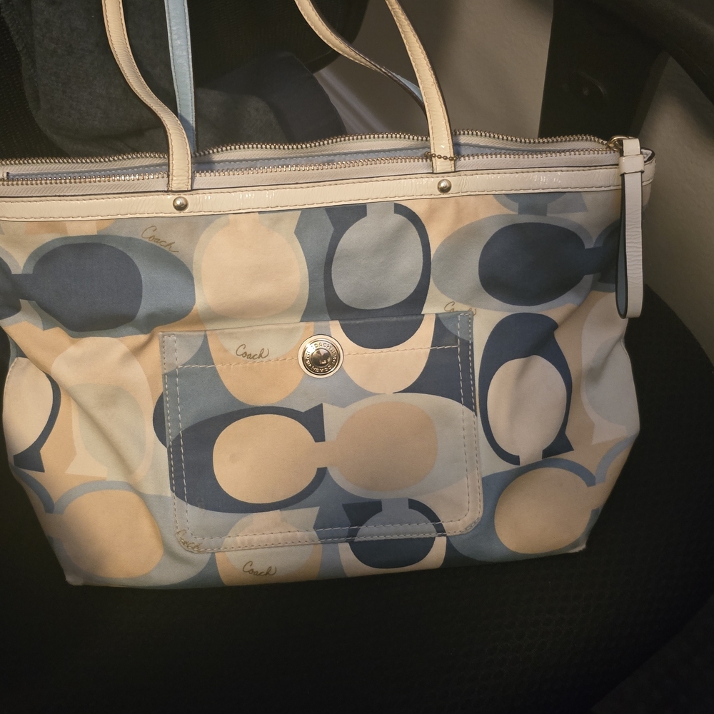 Coach Blue and Cream Patterned Tote Bag With Matching Wallet